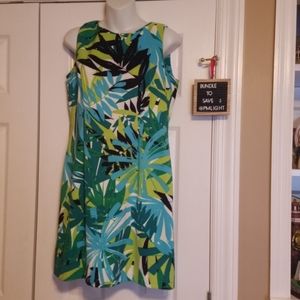 AGB Sleeveless Tropical Dress 12P Leaves Greens Black and White